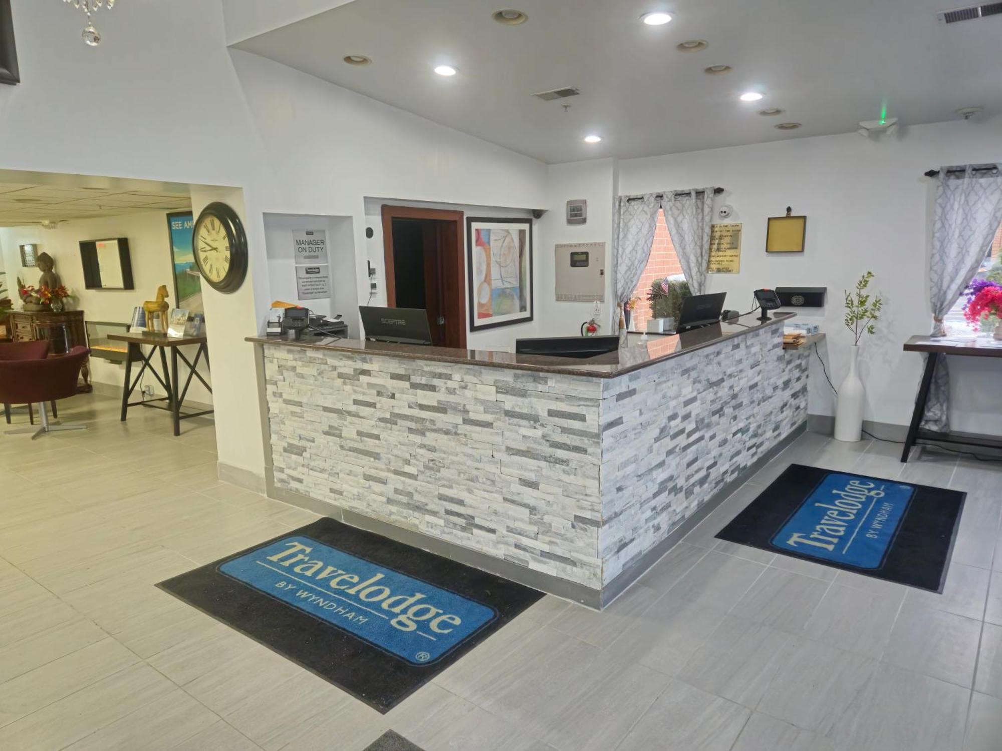 Travelodge By Wyndham Winchester Kültér fotó